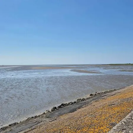 6 Person In Romo-by Traum Nyaraló Sønderby