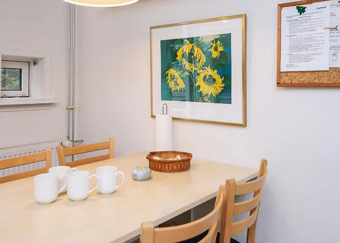 6 Person In Romo-by Traum Sønderby